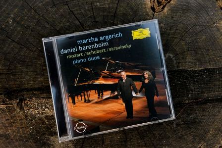 Recensioni entusiastiche in tutto il mondo per il duo d'eccezione Barenboim-Argerich