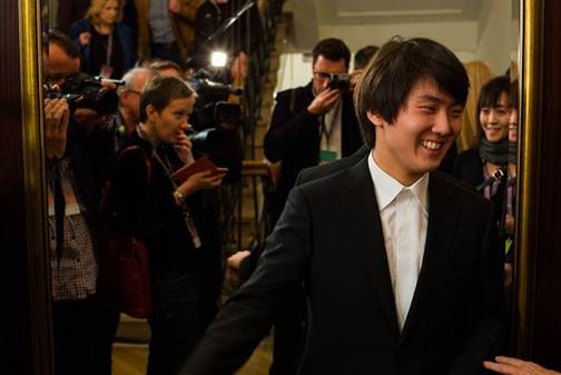 Seong-Jin Cho debutta su Deutsche Grammophon.
