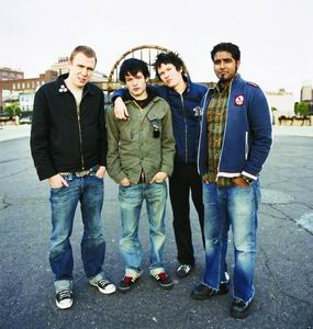 ESCE DOMANI "CHUCK", IL NUOVO ALBUM DEI SUM 41