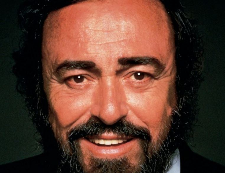 LUCIANO PAVAROTTI: un artista amato dal mondo classico e pop