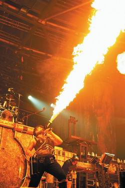 RAMMSTEIN: IL 24 FEBBRAIO AL FORUM DI ASSAGO