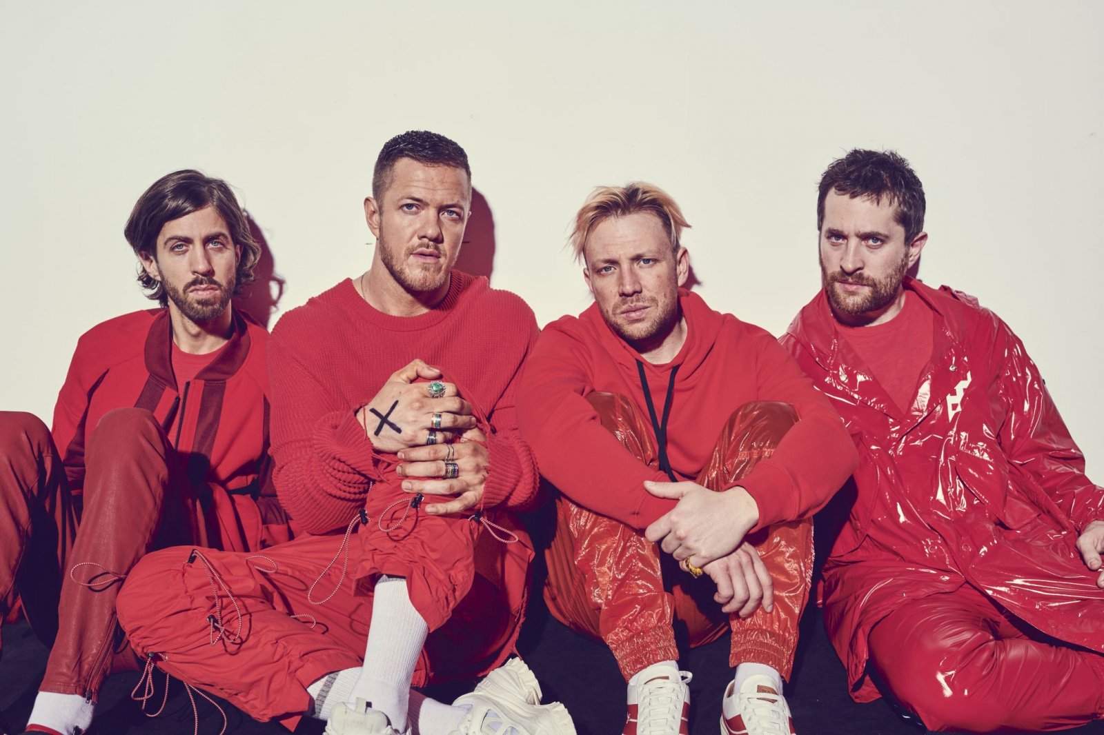 Gli IMAGINE DRAGONS annunciano per il 9 novembre la pubblicazione del nuovo album “ORIGINS”, disponibile da oggi per il pre-order