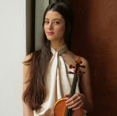 María Dueñas